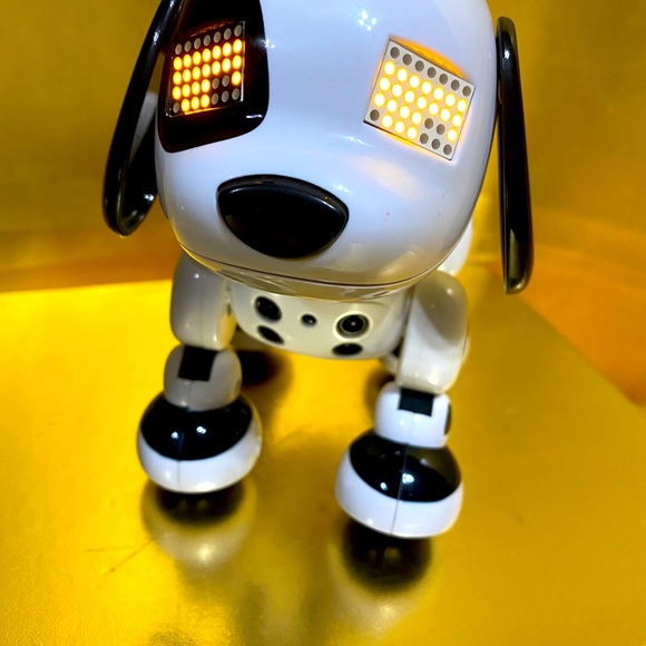 ZOOMER ZUPPIES COLLECTIBLE SPOT INTERACTIVE PUPPY WORKS MUSIC, SOUND & LIGHTS UP - Picture 12 of 15